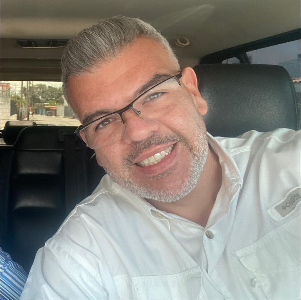 <em>José Rafael Q.</em>